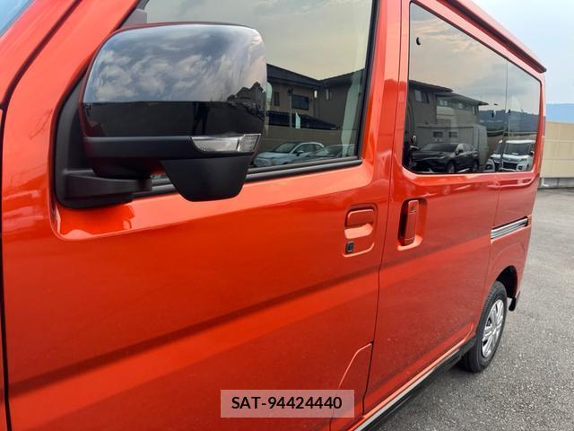 Daihatsu ATRAI 2026-06 8223538-4