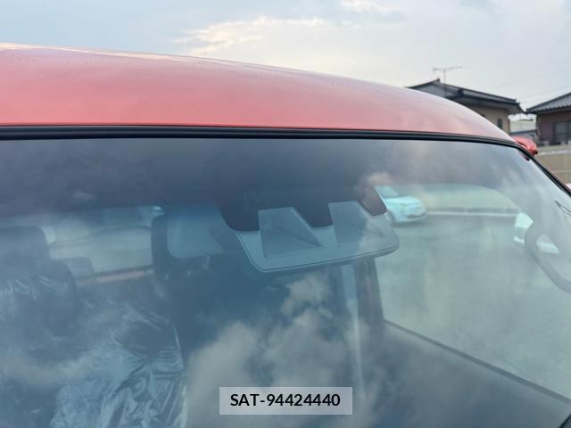 Daihatsu ATRAI 2026-06 8223538-7