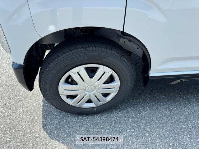 Daihatsu ATRAI 2026-06 8223540-3