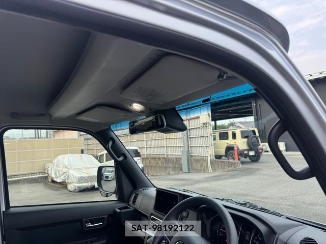 Daihatsu ATRAI 2026-06 8223541-17