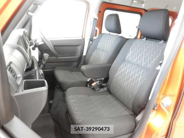 Daihatsu ATRAI 2025-09 8223937-15