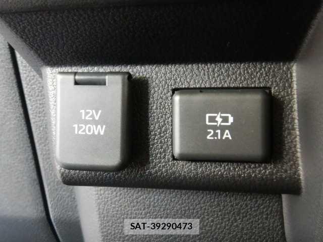 Daihatsu ATRAI 2025-09 8223937-9