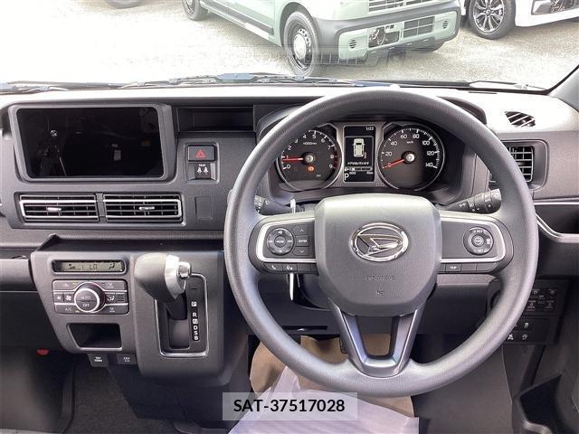 Daihatsu ATRAI 2025-10 8224538-4