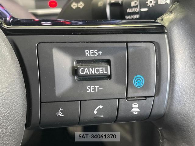Nissan AURA 2021-11 8216686-4