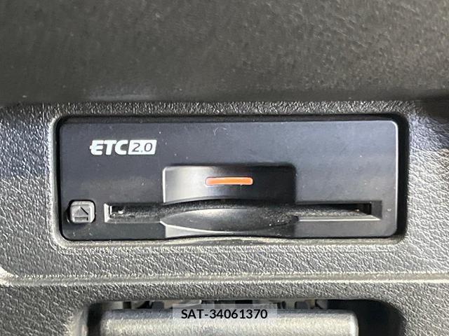 Nissan AURA 2021-11 8216686-5