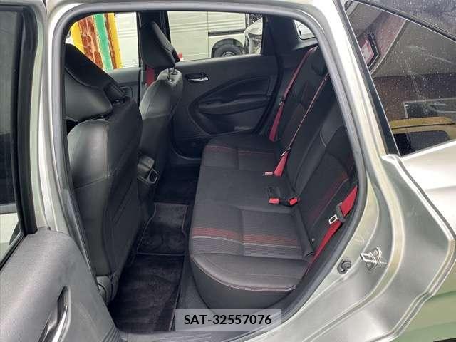 Nissan AURA 2022-04 8218204-5