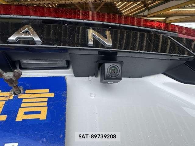 Nissan AURA 2023-01 8218216-9