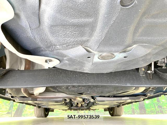 Nissan AURA 2024-06 8218314-18