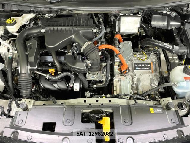 Nissan AURA 2023-10 8220752-17