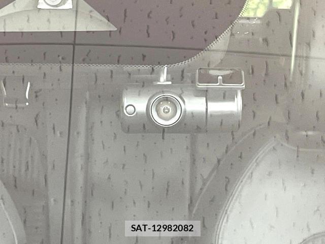 Nissan AURA 2023-10 8220752-6