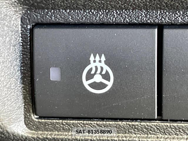 Nissan AURA 2025-11 8221273-6