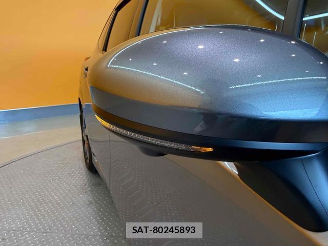 Nissan AURA 2022-02 8221314-17