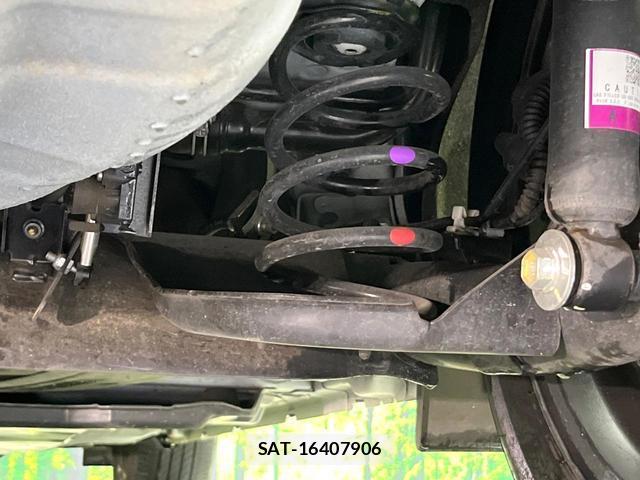 Nissan AURA 2021-08 8222118-19