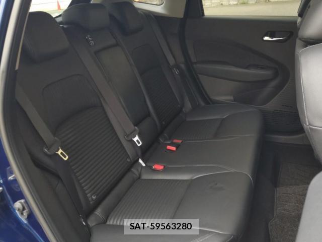 Nissan AURA 2021-08 8223174-3
