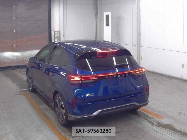 Nissan AURA 2021-08 8223174-4