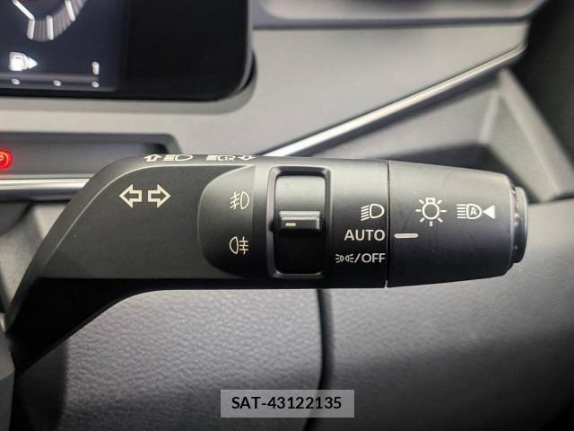 Nissan AURA 2023-03 8223427-11