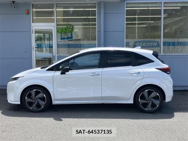 Nissan AURA 2022-04 8225420-1