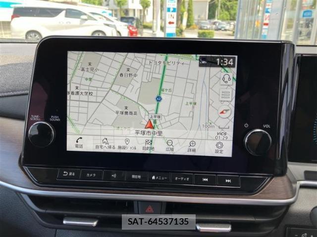 Nissan AURA 2022-04 8225420-8