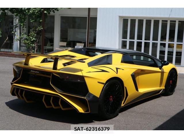 Lamborghini Aventador 2016-08 8223867-6