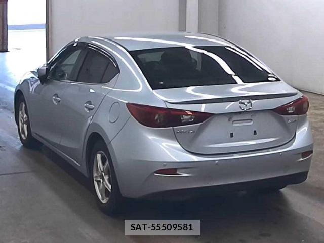 Mazda AXELA HYBRID 2017-01 8217794-4