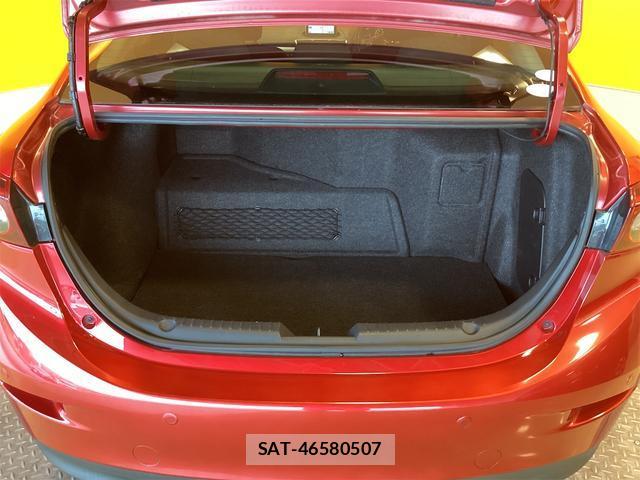 Mazda AXELA HYBRID 2013-12 8218692-11