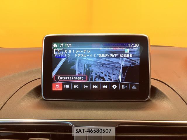 Mazda AXELA HYBRID 2013-12 8218692-19