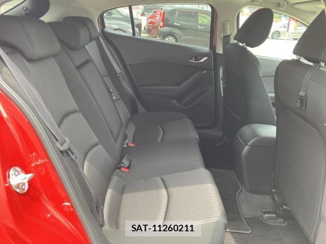Mazda AXELA SPORT 2015-10 8217238-4