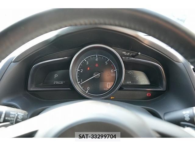 Mazda AXELA SPORT 2017-06 8223247-16