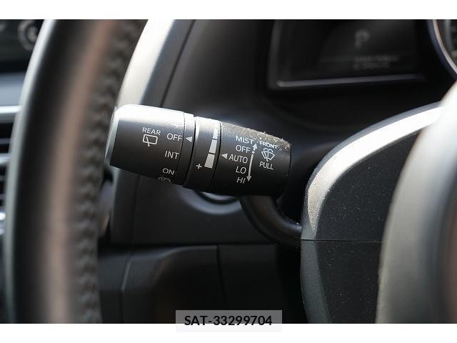 Mazda AXELA SPORT 2017-06 8223247-17
