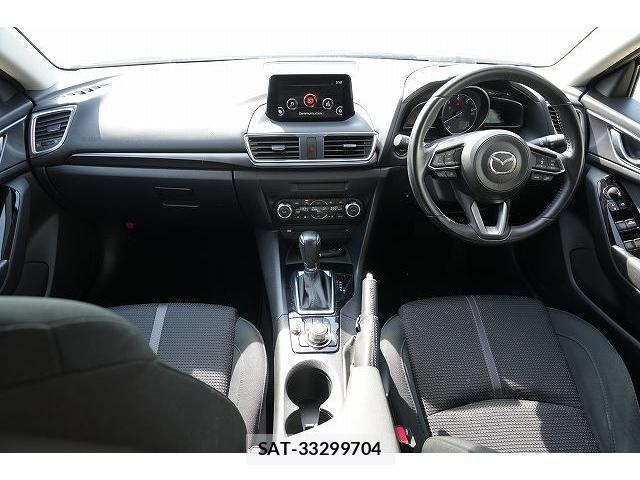 Mazda AXELA SPORT 2017-06 8223247-3