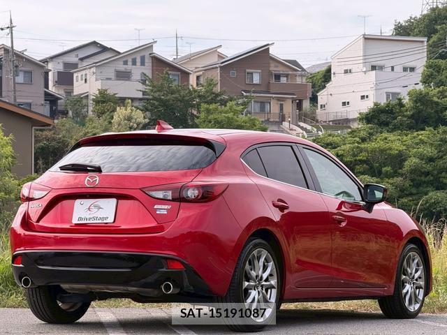 Mazda AXELA SPORT 2016-01 8223381-1