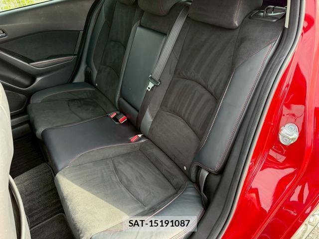 Mazda AXELA SPORT 2016-01 8223381-18
