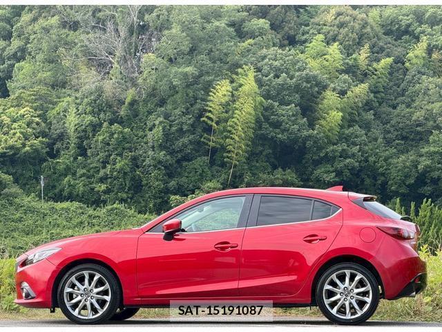 Mazda AXELA SPORT 2016-01 8223381-19