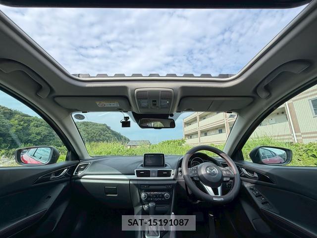 Mazda AXELA SPORT 2016-01 8223381-2
