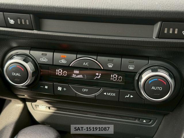Mazda AXELA SPORT 2016-01 8223381-6