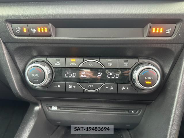 Mazda AXELA SPORT 2016-09 8224640-11
