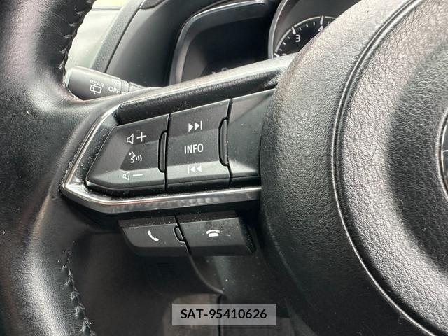 Mazda AXELA SPORT 2016-11 8224641-13