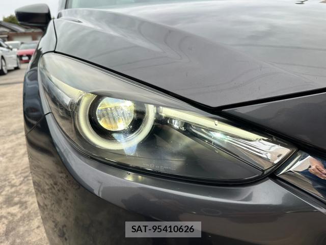 Mazda AXELA SPORT 2016-11 8224641-16