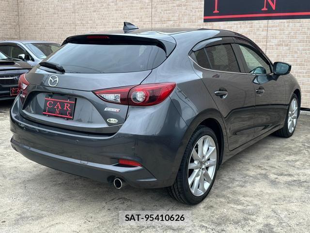 Mazda AXELA SPORT 2016-11 8224641-2