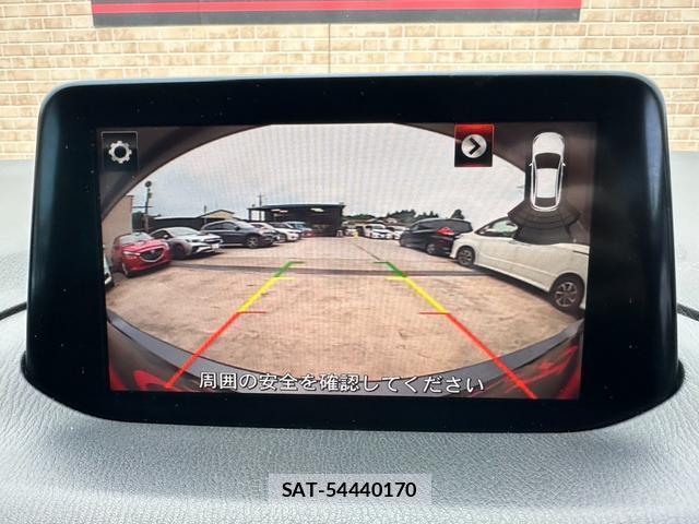 Mazda AXELA SPORT 2016-09 8224657-11