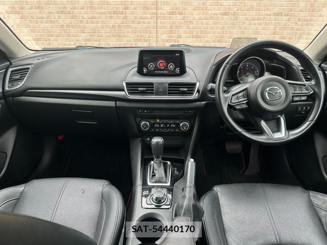 Mazda AXELA SPORT 2016-09 8224657-5
