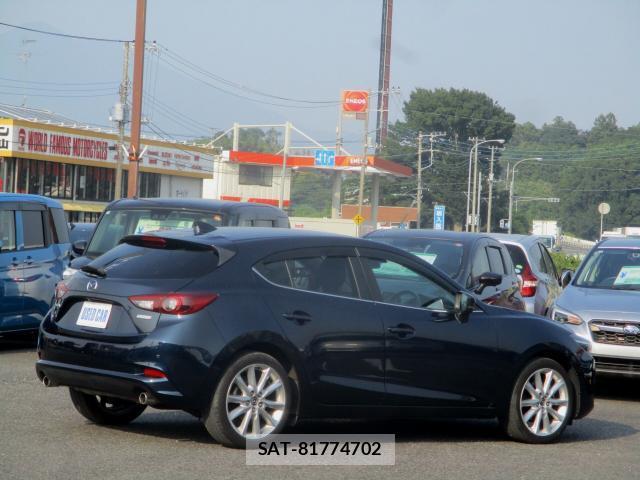 Mazda AXELA SPORT 2018-05 8224971-14