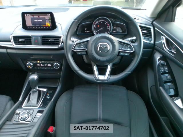 Mazda AXELA SPORT 2018-05 8224971-2