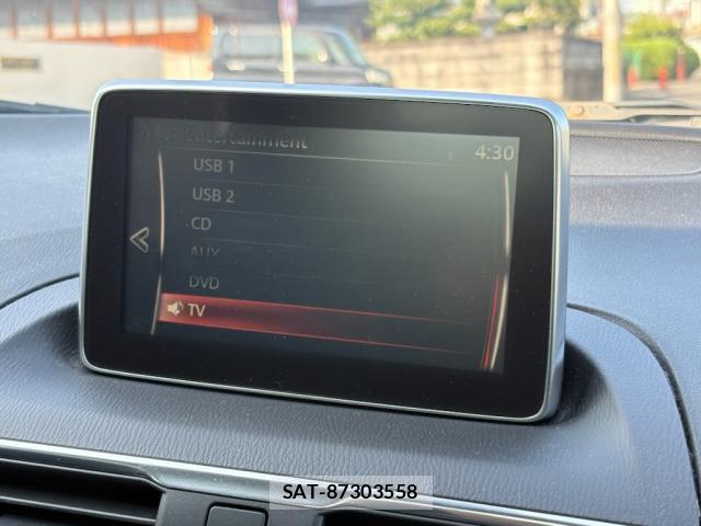 Mazda AXELA 2015-11 8220799-5