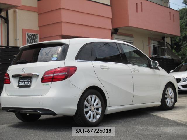 Mercedes Benz B-CLASS 2015-07 8216346-3