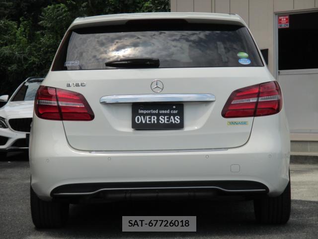 Mercedes Benz B-CLASS 2015-07 8216346-5