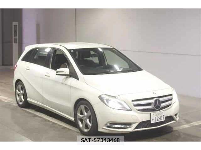 Mercedes Benz B-CLASS 2014-03 8218983-0