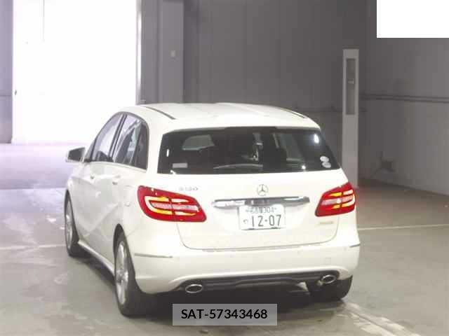 Mercedes Benz B-CLASS 2014-03 8218983-1