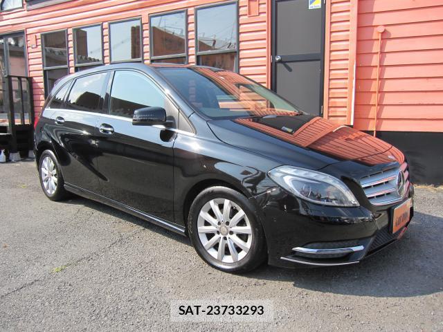 Mercedes Benz B-CLASS 2014-03 8220623-0