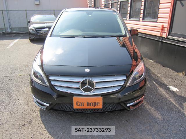 Mercedes Benz B-CLASS 2014-03 8220623-1